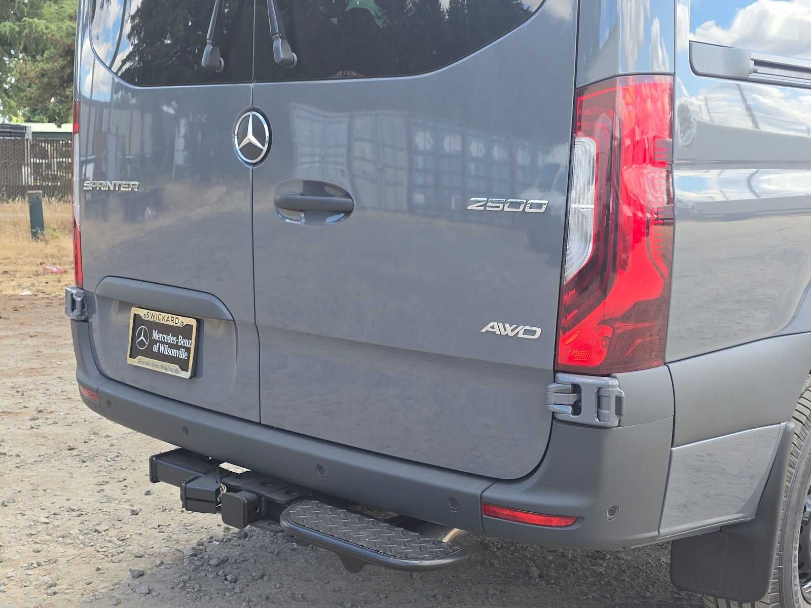 2026 Mercedes-Benz Sprinter Passenger Van 2500 Standard Roof I4 Diesel HO 144 AWD