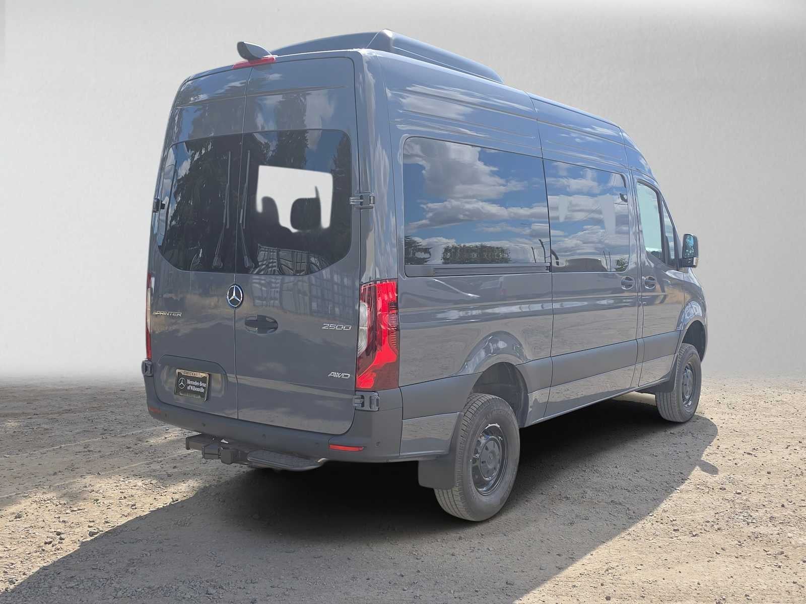 2026 Mercedes-Benz Sprinter Passenger Van 2500 Standard Roof I4 Diesel HO 144 AWD