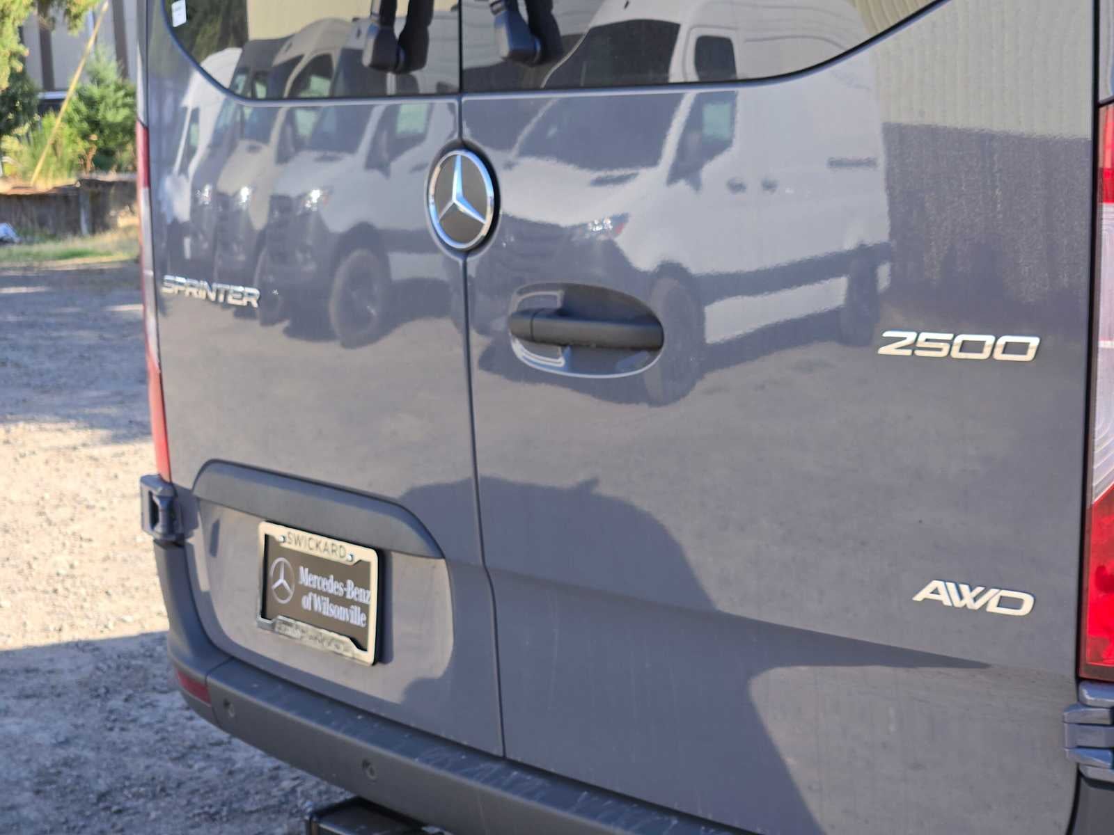 2026 Mercedes-Benz Sprinter Passenger 2500 Standard Roof I4 Diesel HO 144 AWD