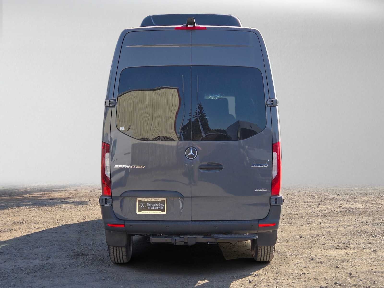 2026 Mercedes-Benz Sprinter Passenger 2500 Standard Roof I4 Diesel HO 144 AWD
