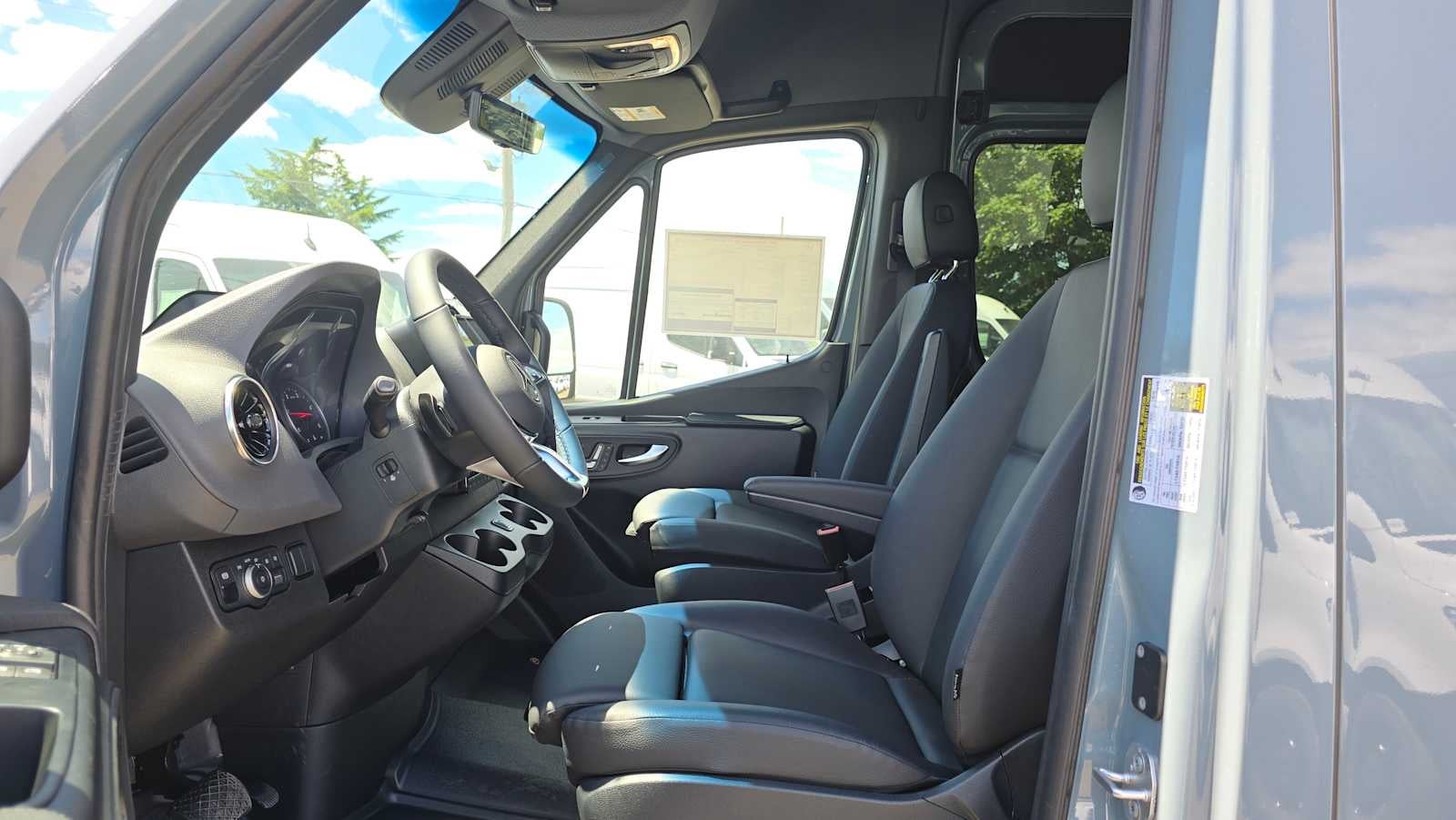 2026 Mercedes-Benz Sprinter Passenger Van 2500 Standard Roof I4 Diesel HO 144 AWD