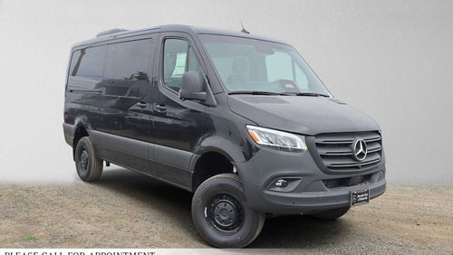 2026 Mercedes-Benz Sprinter Passenger Van 2500 Standard Roof I4 Diesel HO 144 AWD