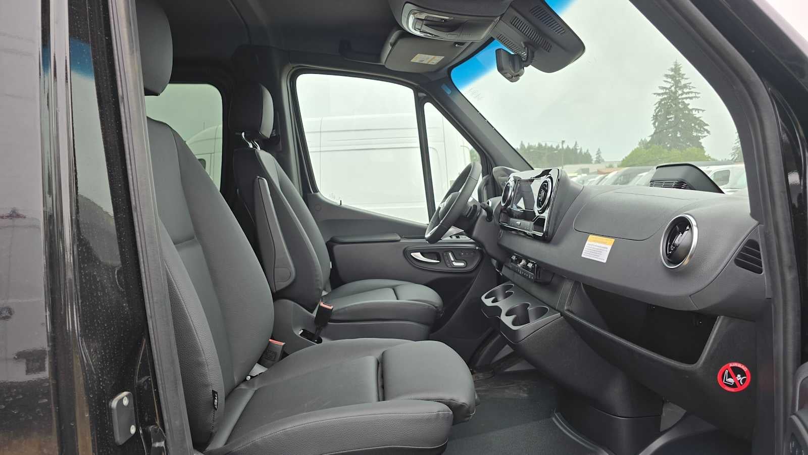 2026 Mercedes-Benz Sprinter Passenger Van 2500 Standard Roof I4 Diesel HO 144 AWD