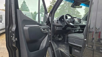 2026 Mercedes-Benz Sprinter Passenger Van 2500 Standard Roof I4 Diesel HO 144 AWD
