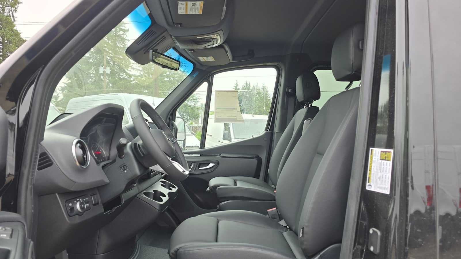2026 Mercedes-Benz Sprinter Passenger Van 2500 Standard Roof I4 Diesel HO 144 AWD