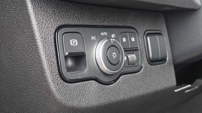 2026 Mercedes-Benz Sprinter Passenger Van 2500 Standard Roof I4 Diesel HO 144 AWD