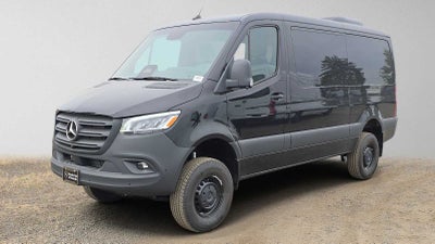 2026 Mercedes-Benz Sprinter Passenger Van 2500 Standard Roof I4 Diesel HO 144 AWD