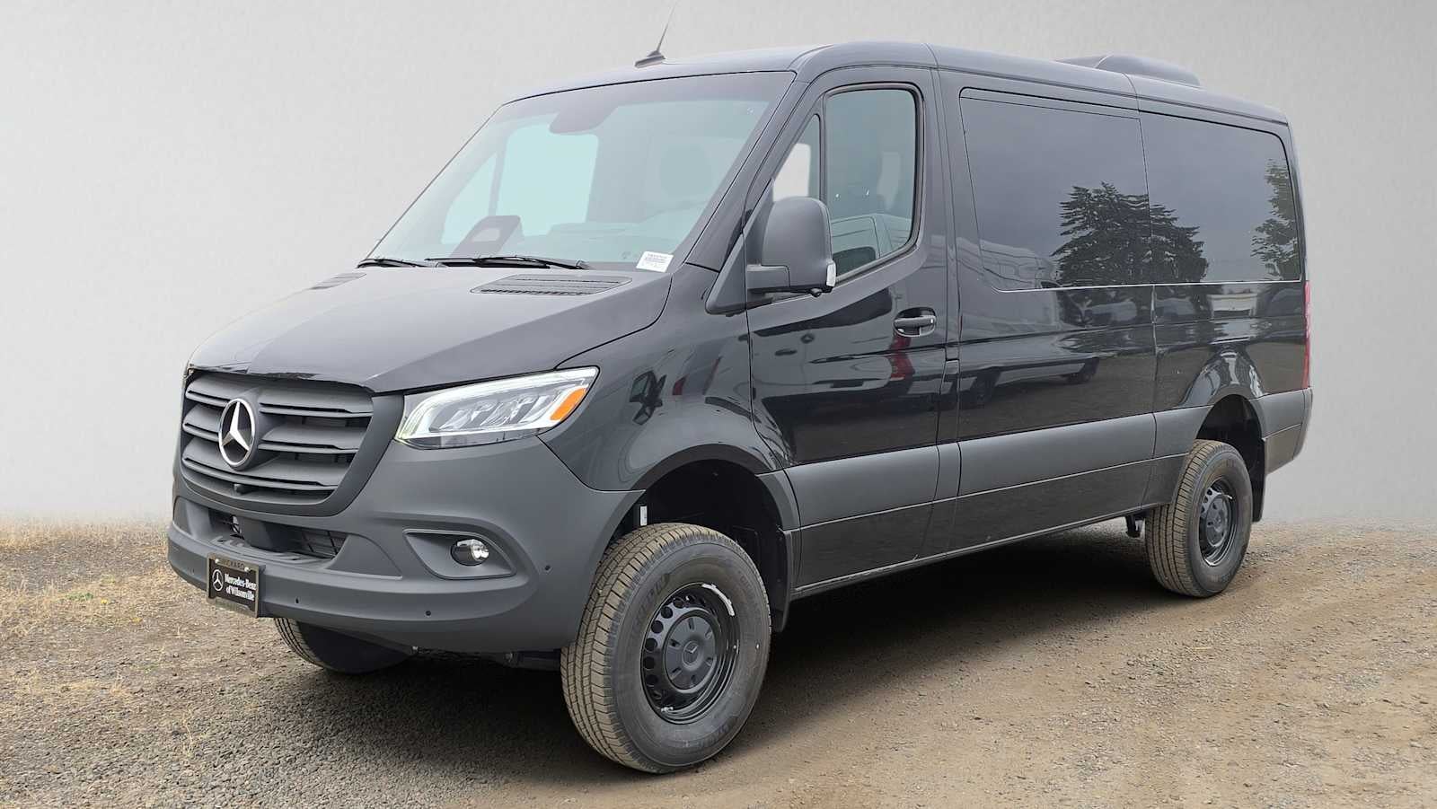 2026 Mercedes-Benz Sprinter Passenger Van 2500 Standard Roof I4 Diesel HO 144 AWD
