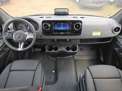 2026 Mercedes-Benz Sprinter Passenger 2500 Standard Roof I4 Diesel HO 144 AWD
