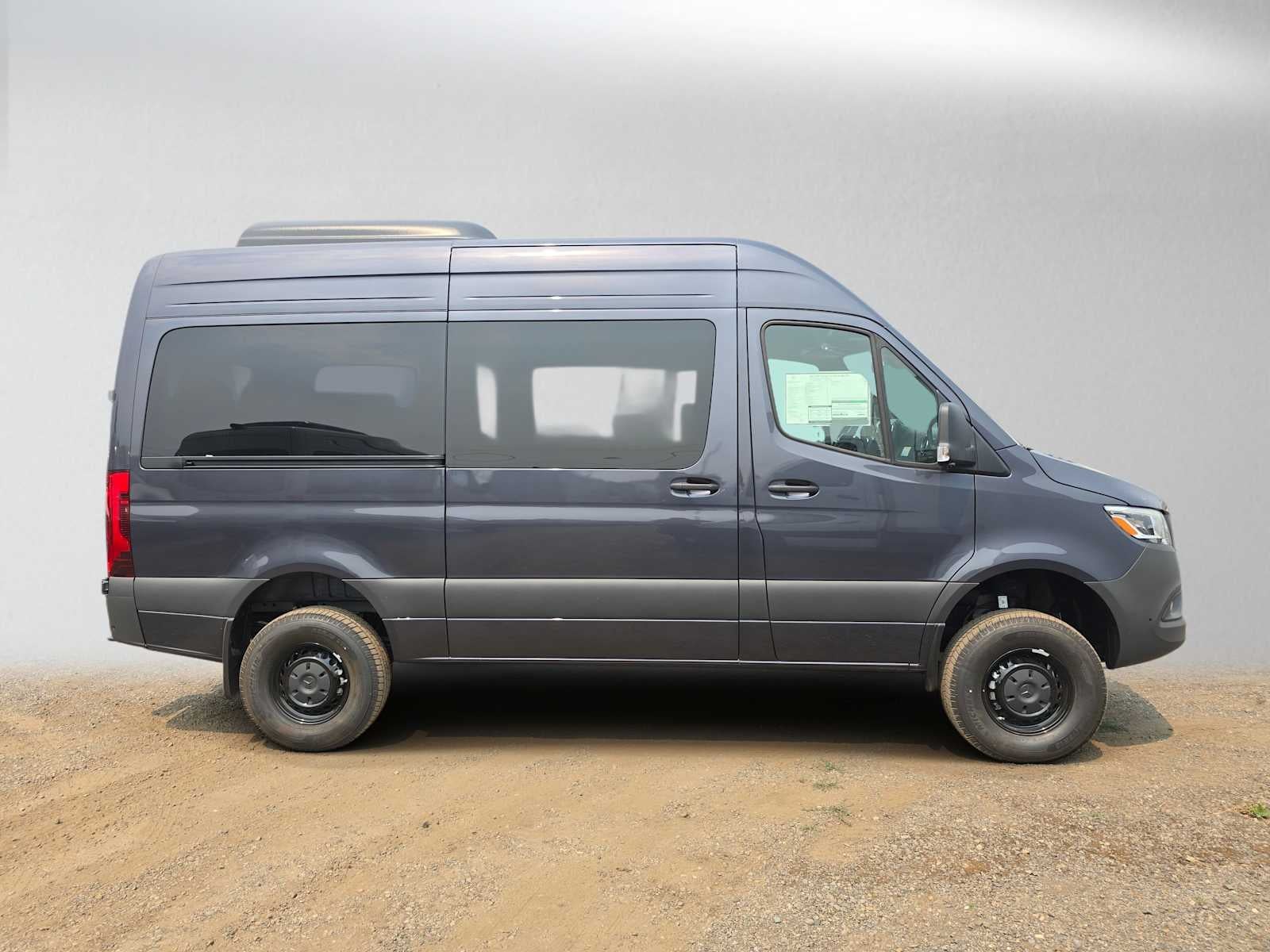 2026 Mercedes-Benz Sprinter Passenger 2500 Standard Roof I4 Diesel HO 144 AWD