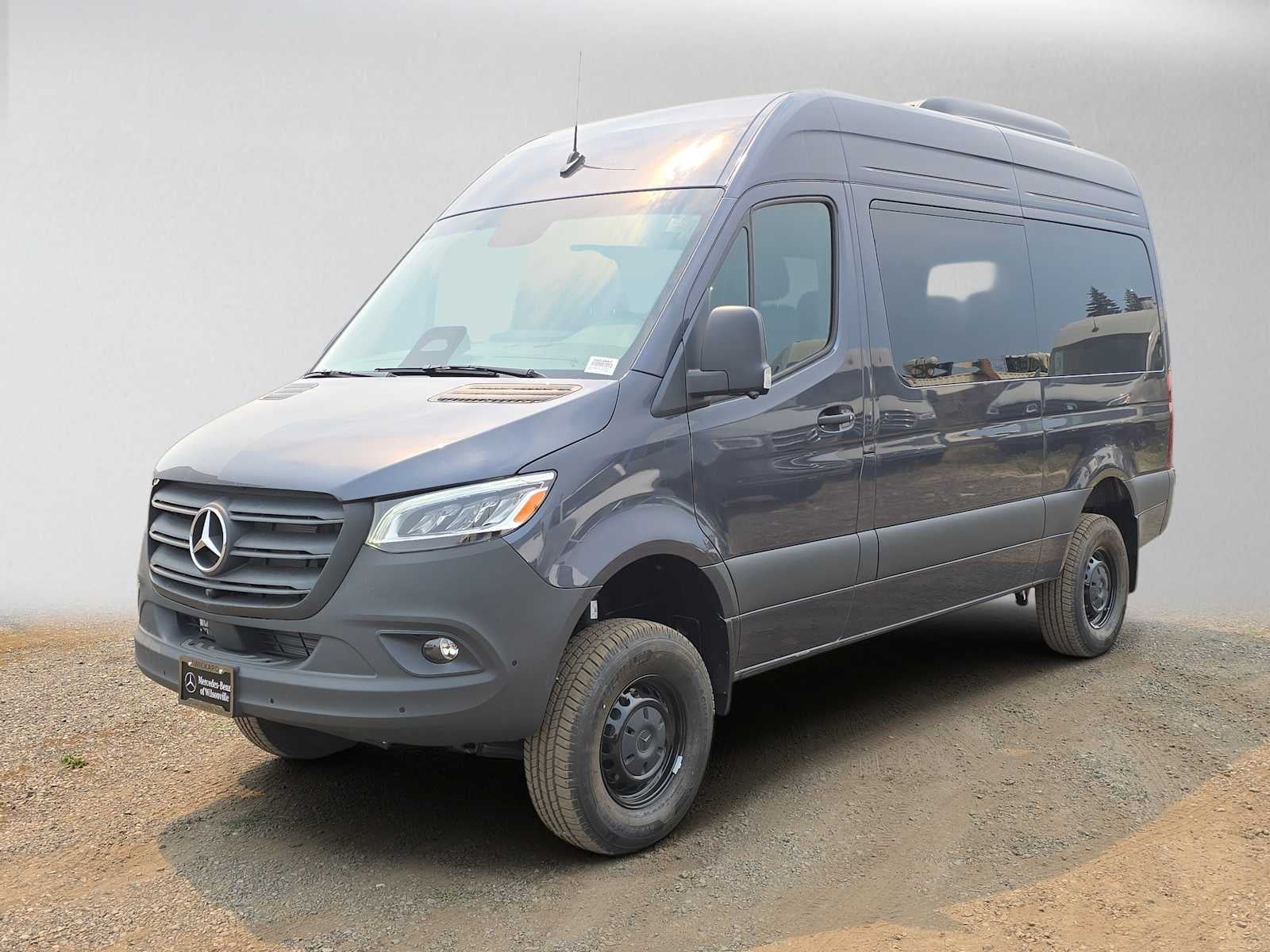 2026 Mercedes-Benz Sprinter Passenger 2500 Standard Roof I4 Diesel HO 144 AWD