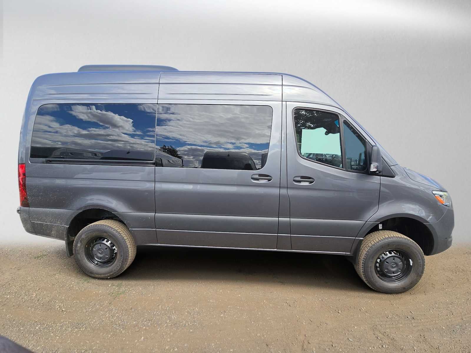 2026 Mercedes-Benz Sprinter Passenger 2500 Standard Roof I4 Diesel HO 144 AWD