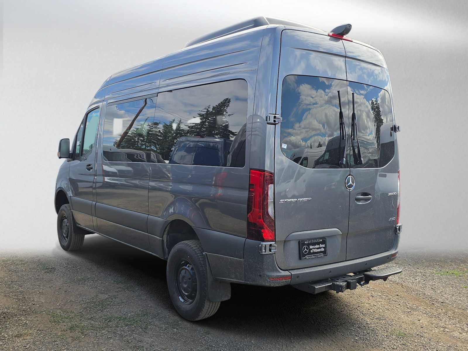 2026 Mercedes-Benz Sprinter Passenger 2500 Standard Roof I4 Diesel HO 144 AWD