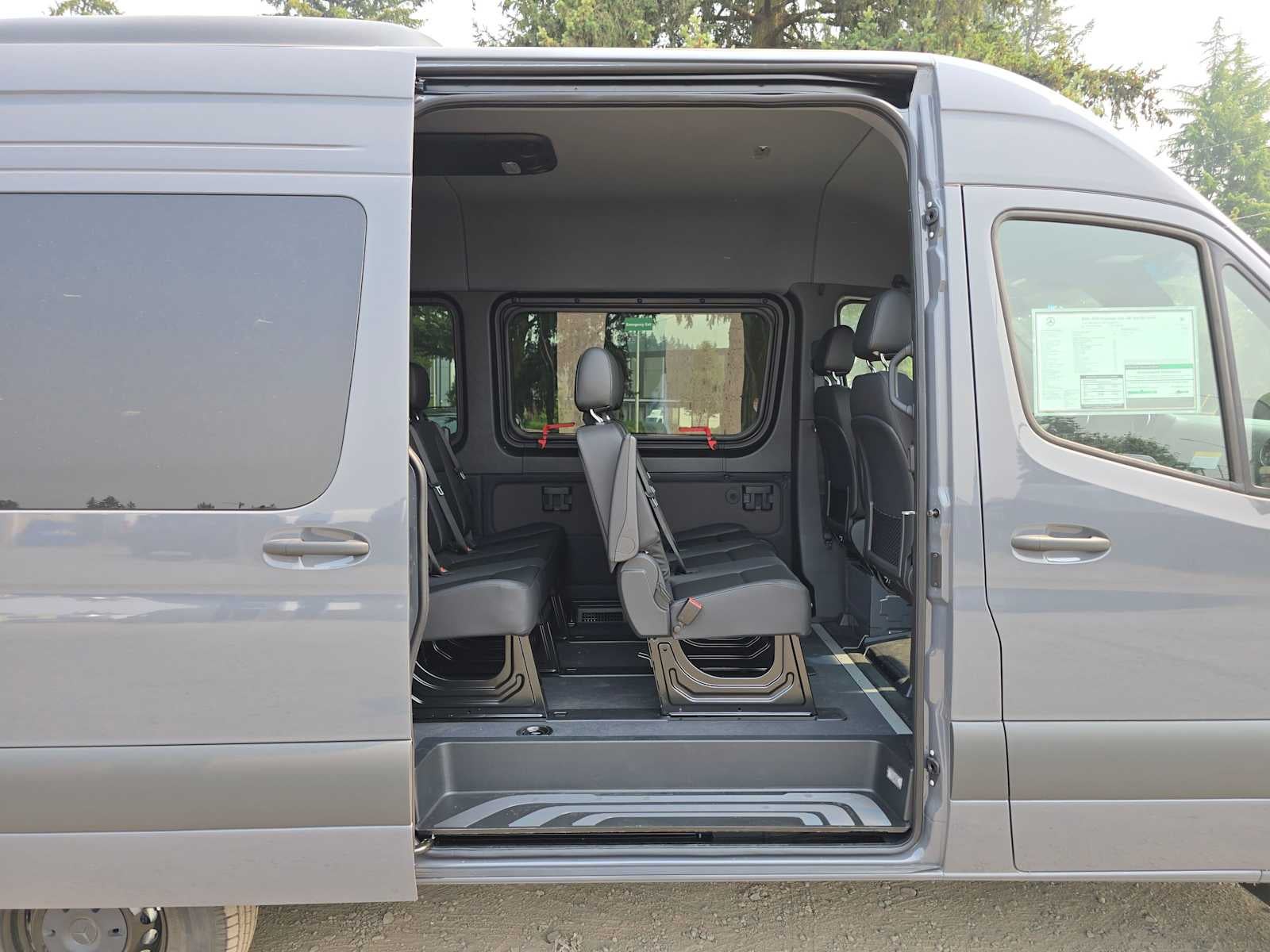 2026 Mercedes-Benz Sprinter Passenger 2500 Standard Roof I4 Diesel HO 144 AWD