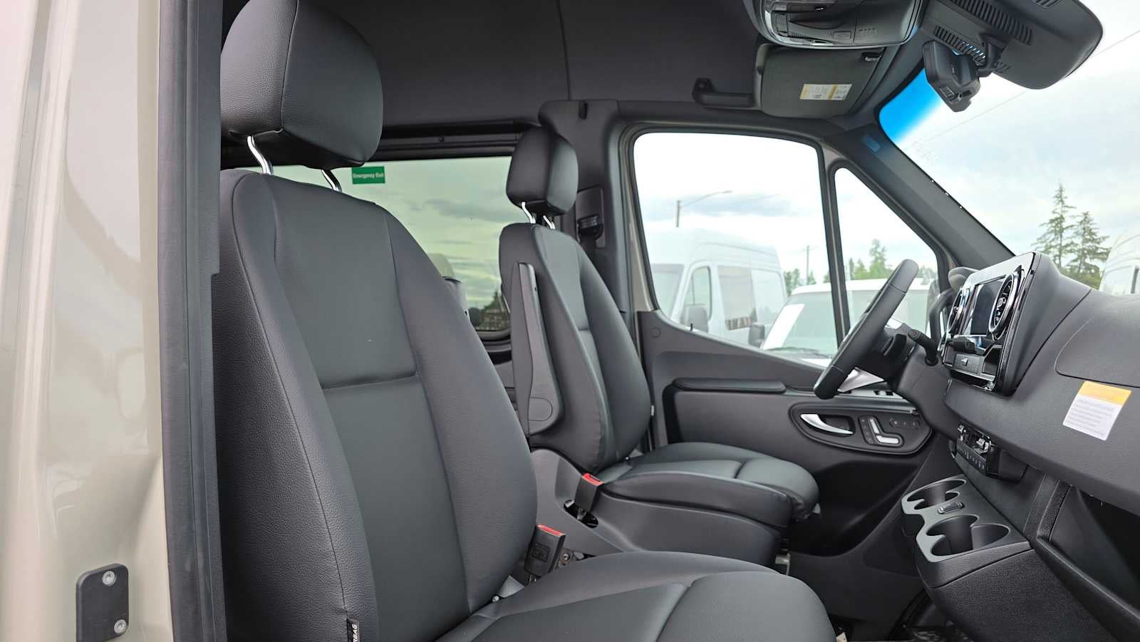 2026 Mercedes-Benz Sprinter Passenger 2500 Standard Roof I4 Diesel HO 144 AWD