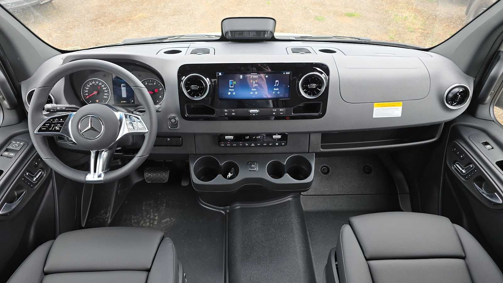 2026 Mercedes-Benz Sprinter Passenger 2500 Standard Roof I4 Diesel HO 144 AWD