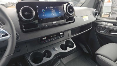 2026 Mercedes-Benz Sprinter Passenger 2500 Standard Roof I4 Diesel HO 144 AWD