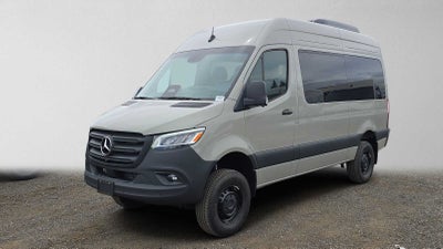 2026 Mercedes-Benz Sprinter Passenger 2500 Standard Roof I4 Diesel HO 144 AWD