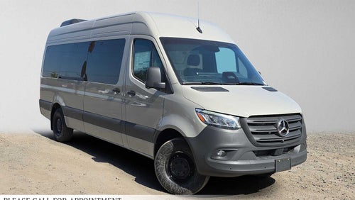 2026 Mercedes-Benz Sprinter Passenger Van 2500 High Roof I4 Diesel HO 170 RWD
