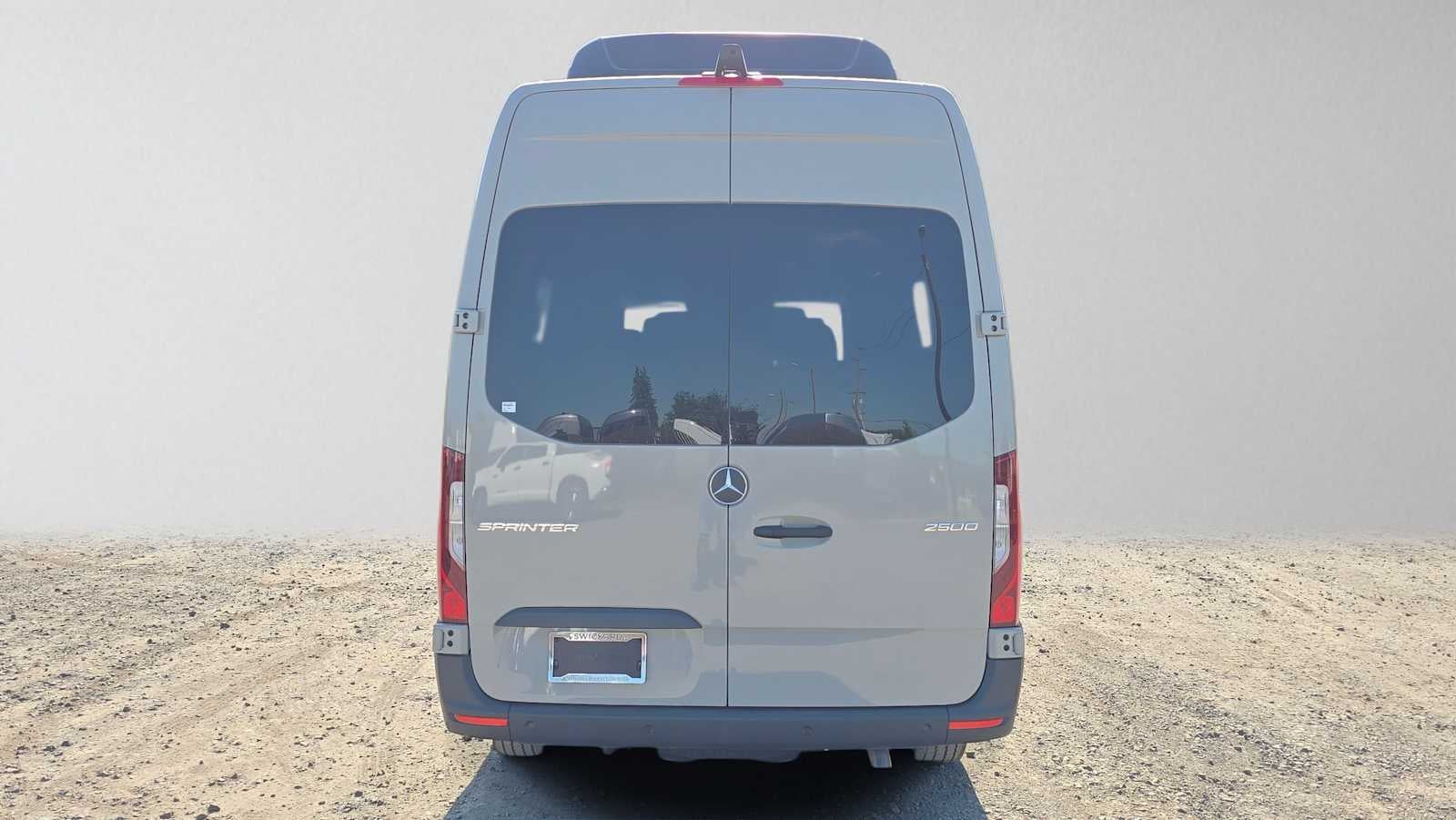 2026 Mercedes-Benz Sprinter Passenger Van 2500 High Roof I4 Diesel HO 170 RWD