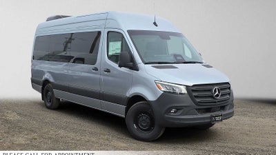 2026 Mercedes-Benz Sprinter Passenger Van 2500 High Roof I4 Diesel HO 170 RWD