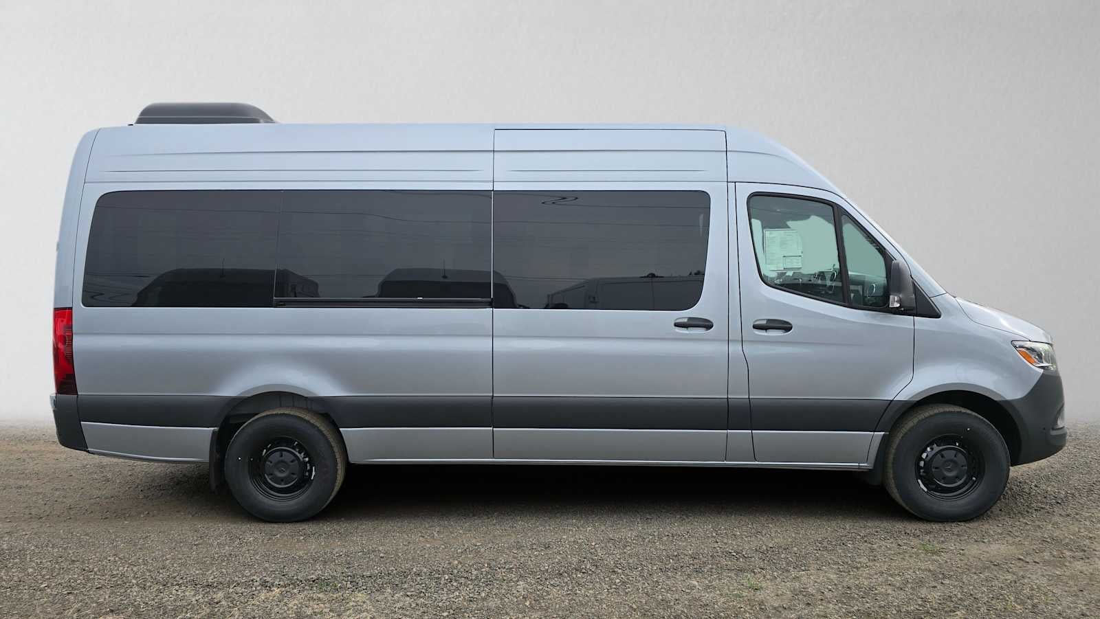 2026 Mercedes-Benz Sprinter Passenger Van 2500 High Roof I4 Diesel HO 170 RWD