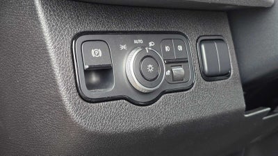 2026 Mercedes-Benz Sprinter Passenger Van 2500 High Roof I4 Diesel HO 170 RWD