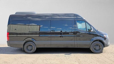 2026 Mercedes-Benz Sprinter Passenger Van 2500 High Roof I4 Diesel HO 170 RWD