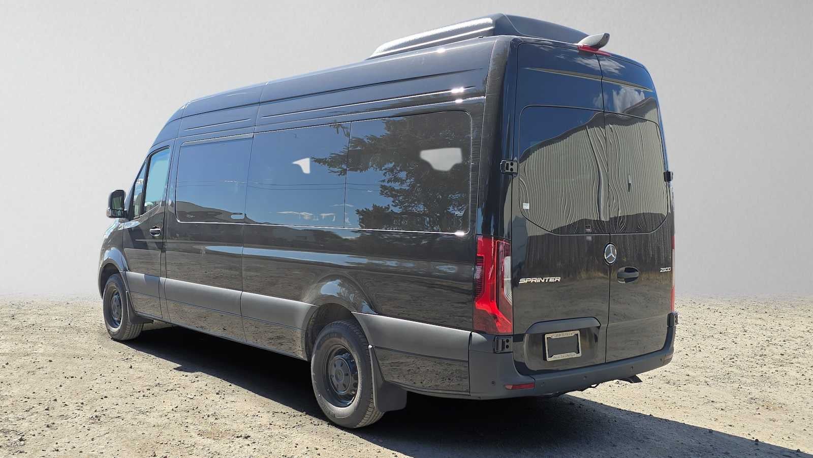 2026 Mercedes-Benz Sprinter Passenger Van 2500 High Roof I4 Diesel HO 170 RWD