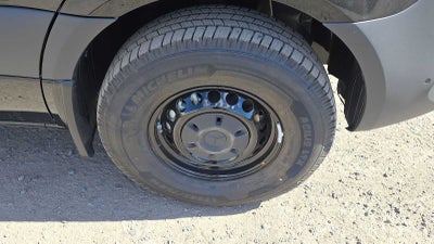 2026 Mercedes-Benz Sprinter Passenger Van 2500 High Roof I4 Diesel HO 170 RWD