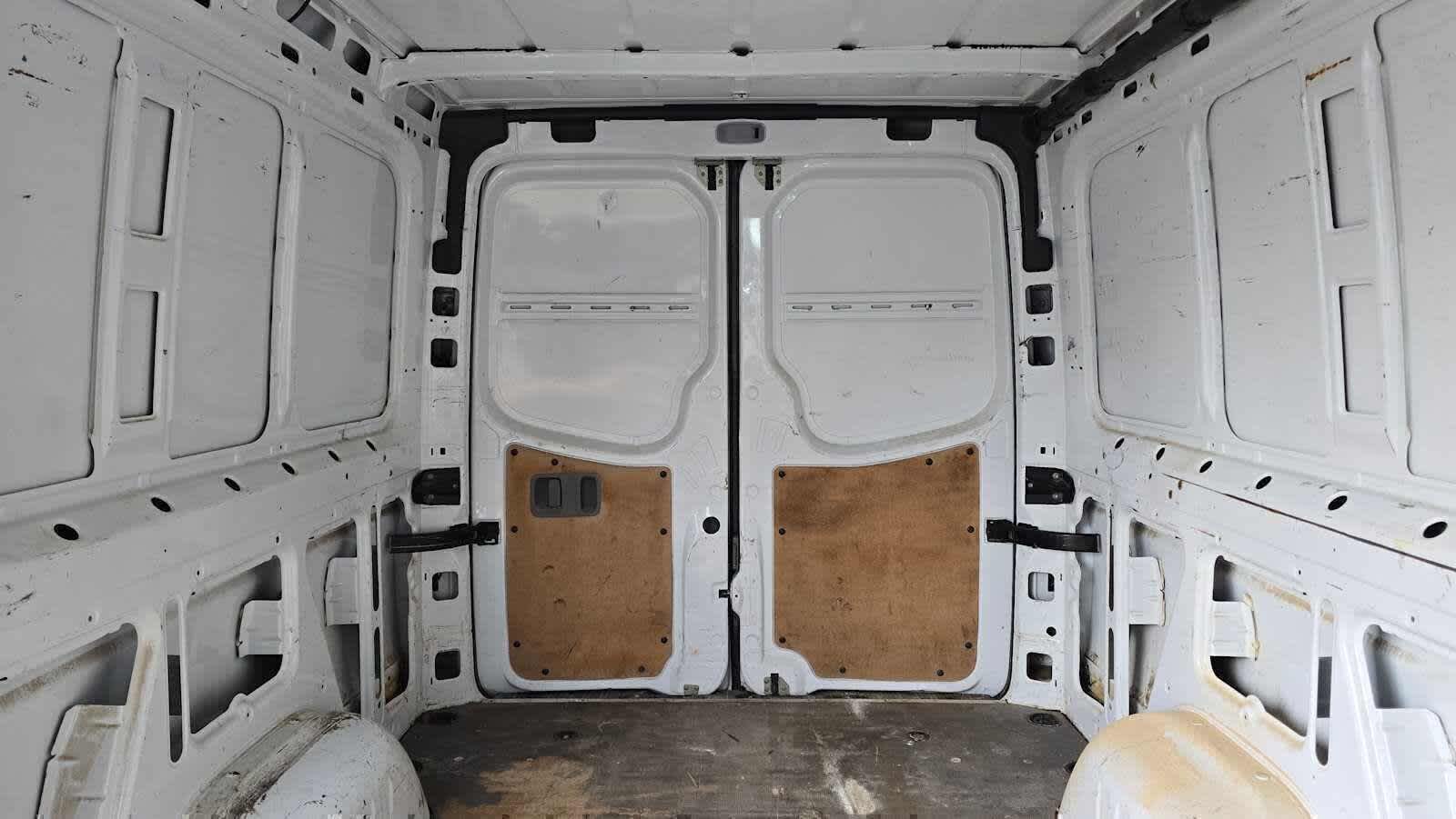 2018 Mercedes-Benz Sprinter Cargo Van 2500 Standard Roof V6 144 RWD