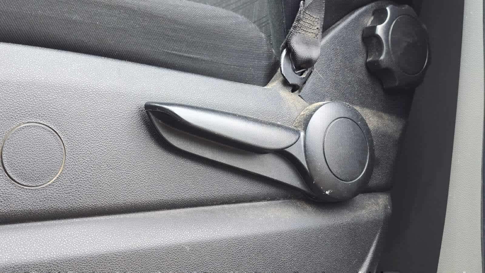 2018 Mercedes-Benz Sprinter Cargo Van 2500 Standard Roof V6 144 RWD