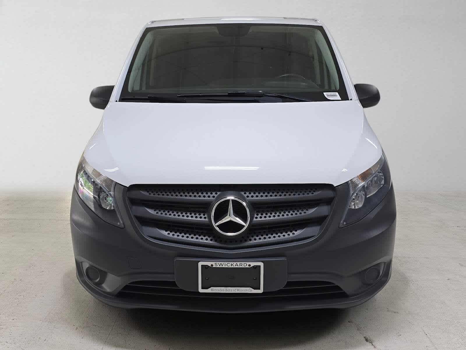 2020 Mercedes-Benz Metris Cargo Van Standard Roof 126 Wheelbase